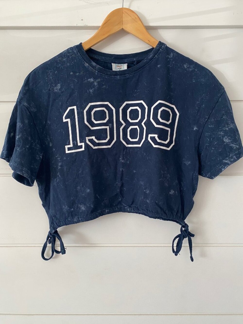 Women 1989 Blue Navy Crop Top